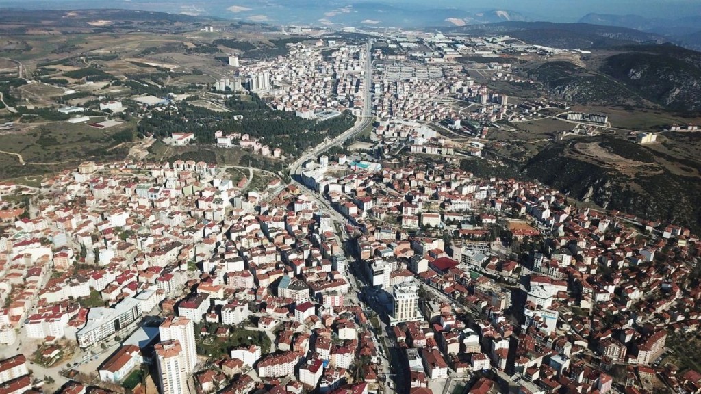 Bilecik’in Stratejik Konumu ve Çevre Düzeni Planı: Plan Hükümleri ve Yeni Projeler Blog yazısı kapak görseli