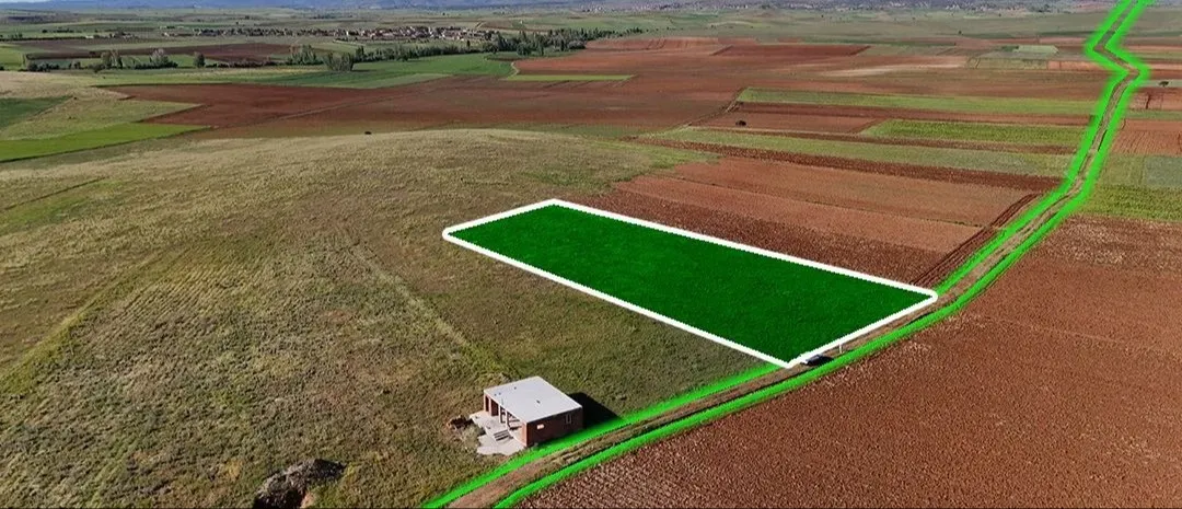 Afyonkarahisar Merkez Mecidiye Mh. 2.982 m² (Omuzca) Resmi yollu Kupon Parsel ilan detaylarına gözat!