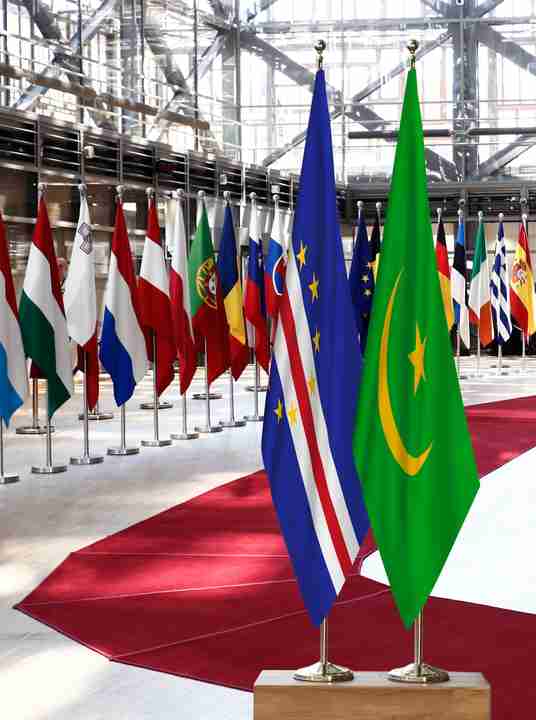 Cabo Verde Mauritania Flags