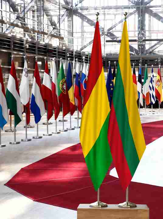 Guinea Lithuania Flags
