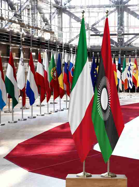 Italy Malawi Flags