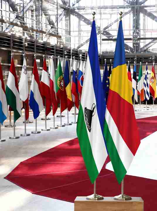 Lesotho Seychelles Flags
