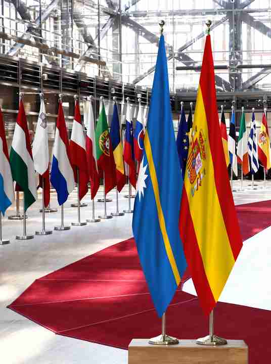 Nauru Spain Flags