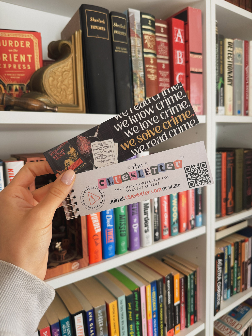 [GIVEAWAY] Cluesletter Bookmarks!