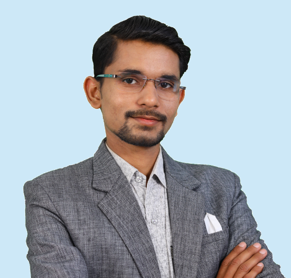 Shivam Dangi - Sr. Associate Physics Faculty