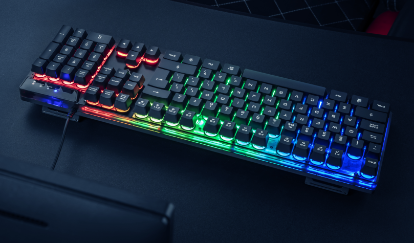 Teclado Trust GXT 835 Azor RGB US