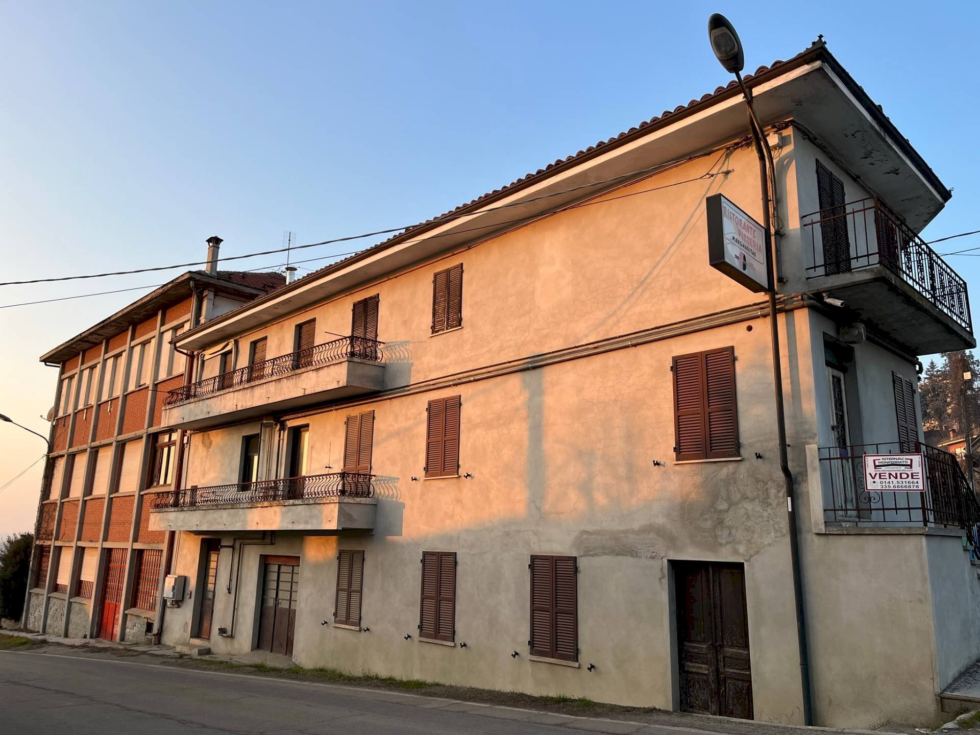 Vendita Stabile - Palazzo Strada Briccone, Costigliole d'Asti
