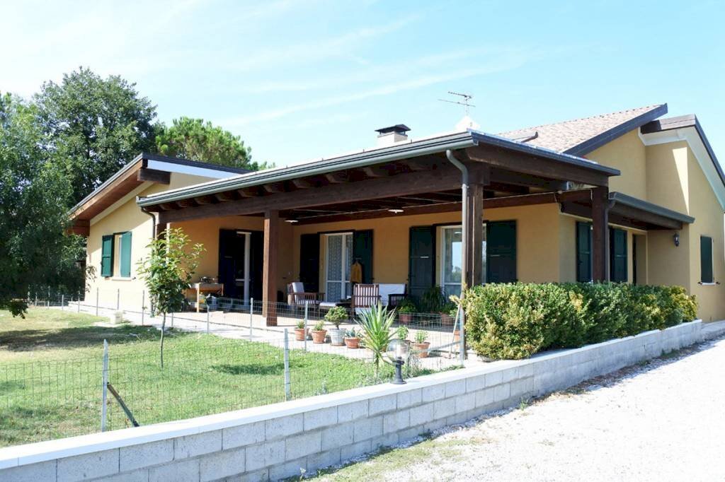 Vendita Villa Unifamiliare Ravenna