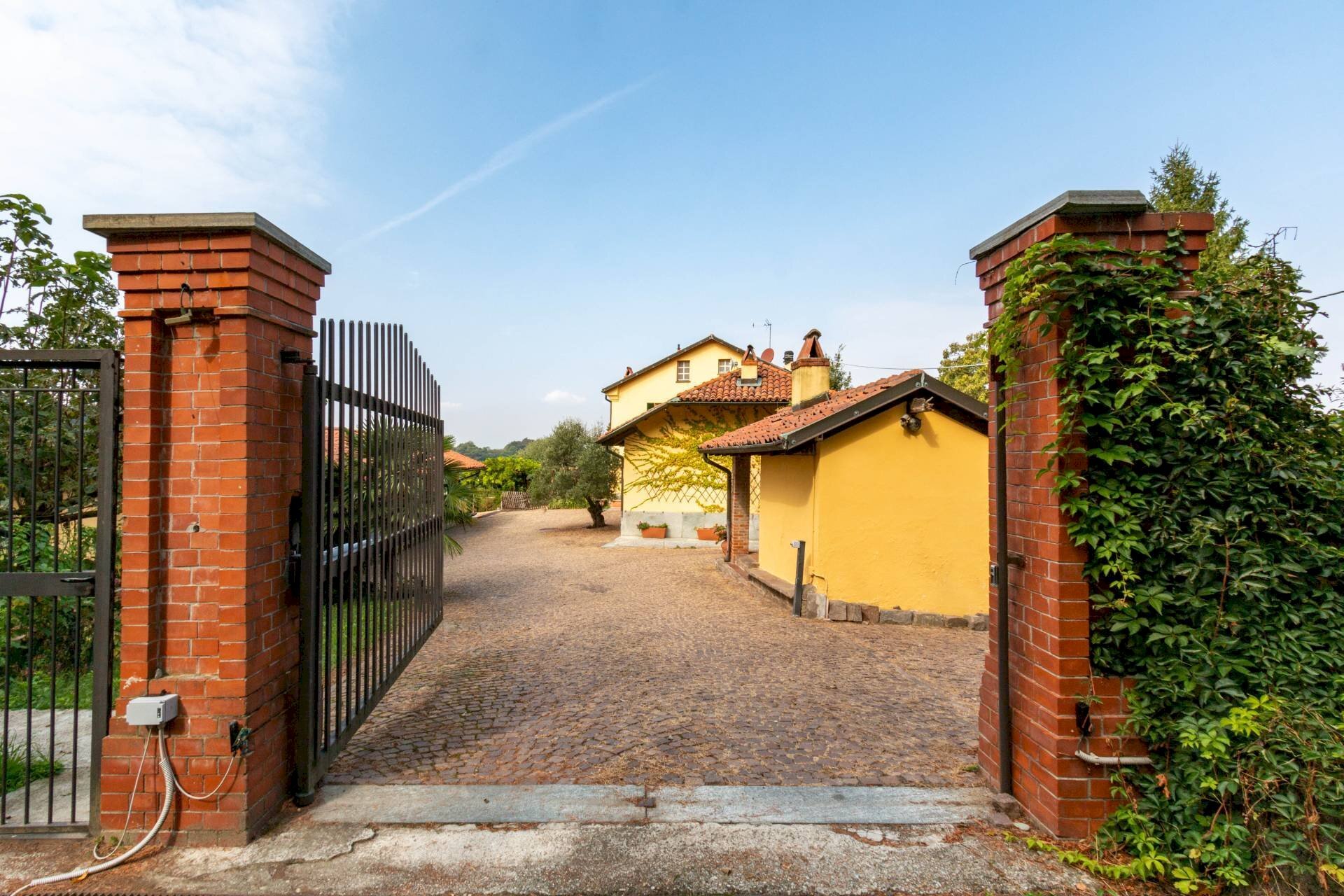Vendita Villa Unifamiliare Strada Comunale Di Mongreno, Torino