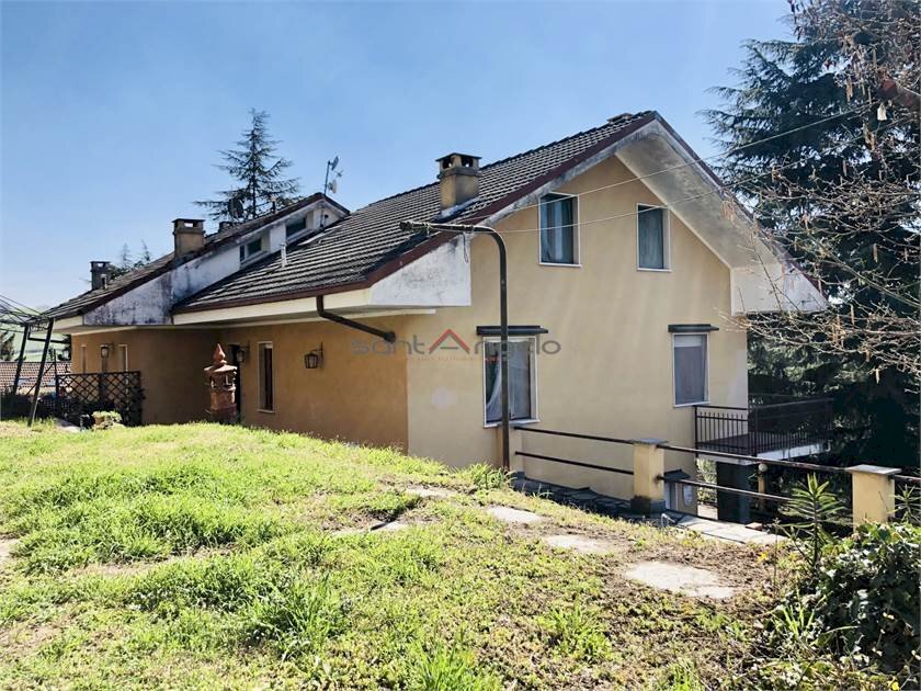 Porzione di Villa in Collina Pavarolo