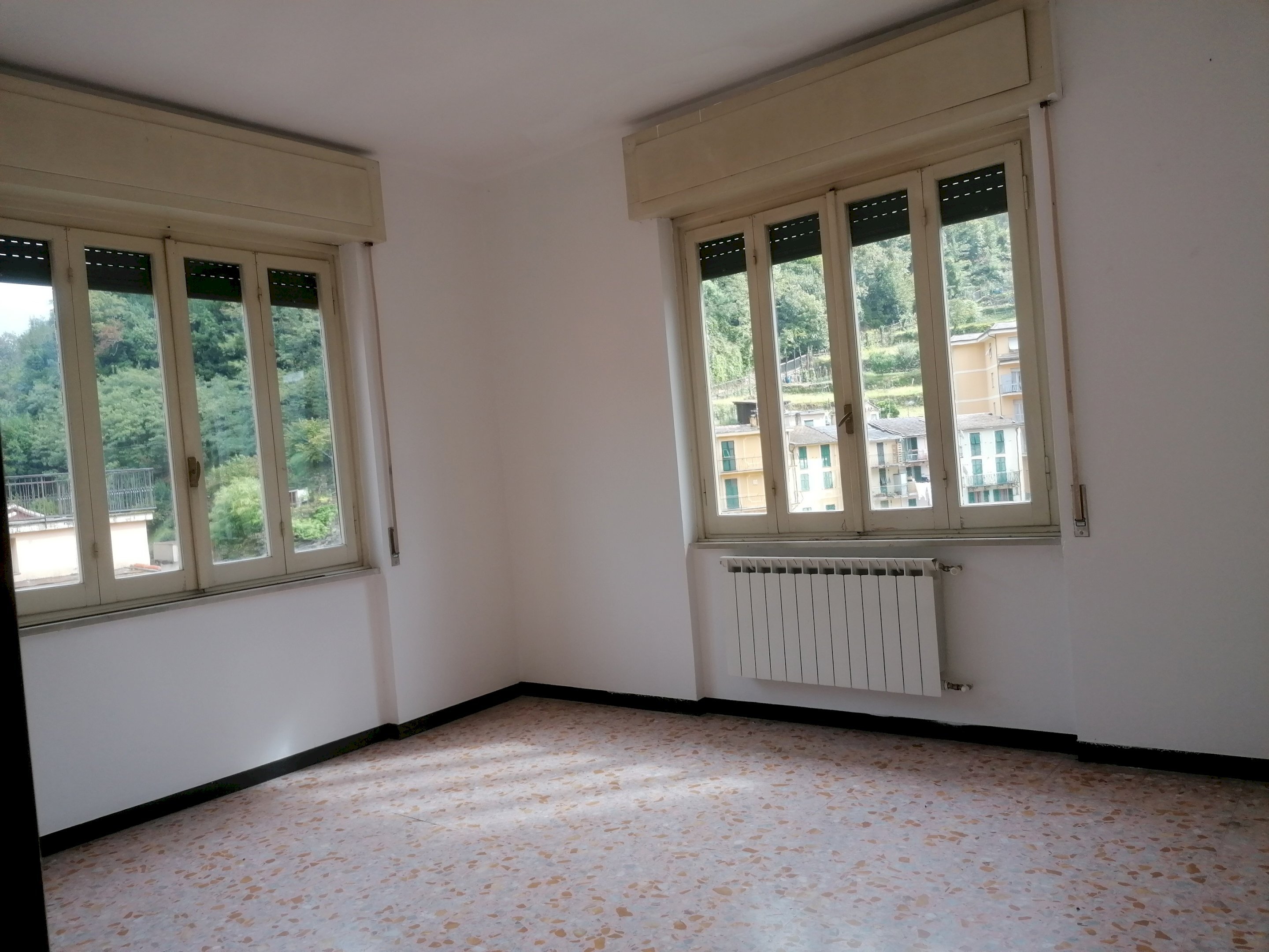 Vendita: Appartamento - 69000 € - Borzonasca