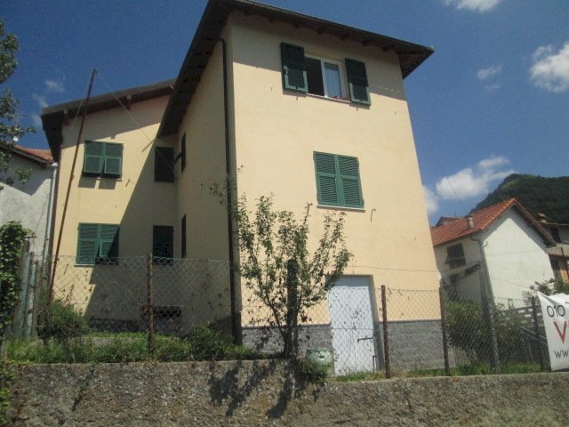 Vendita: Casa Bifamiliare - 100000 € - Davagna