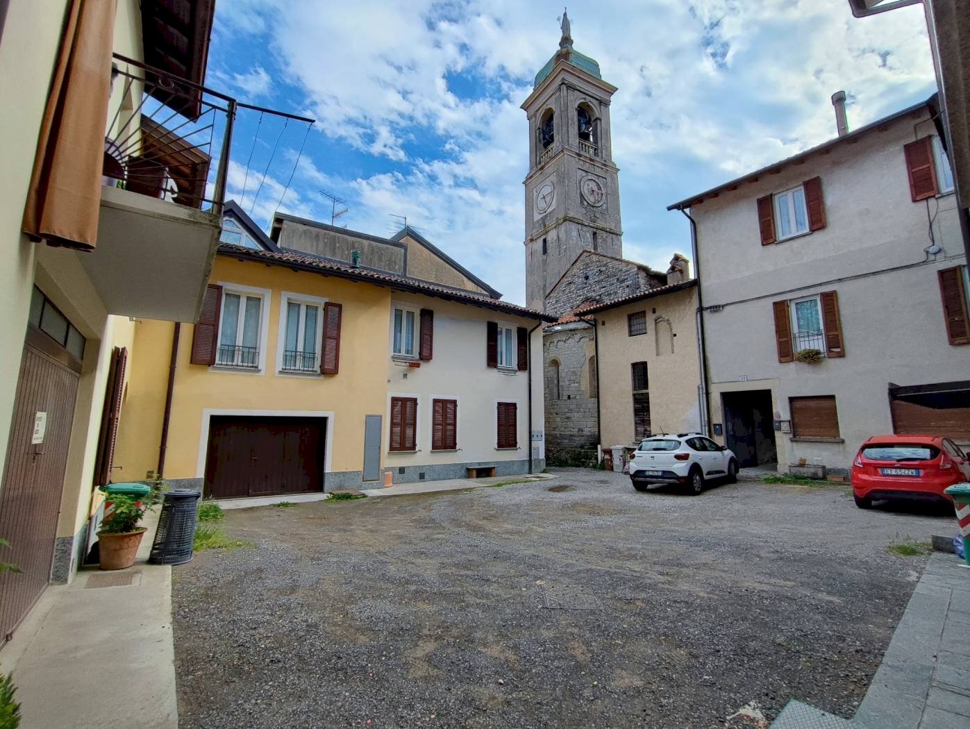 PALAZZINA INDIPENDENTE A SANT'AMBROGIO