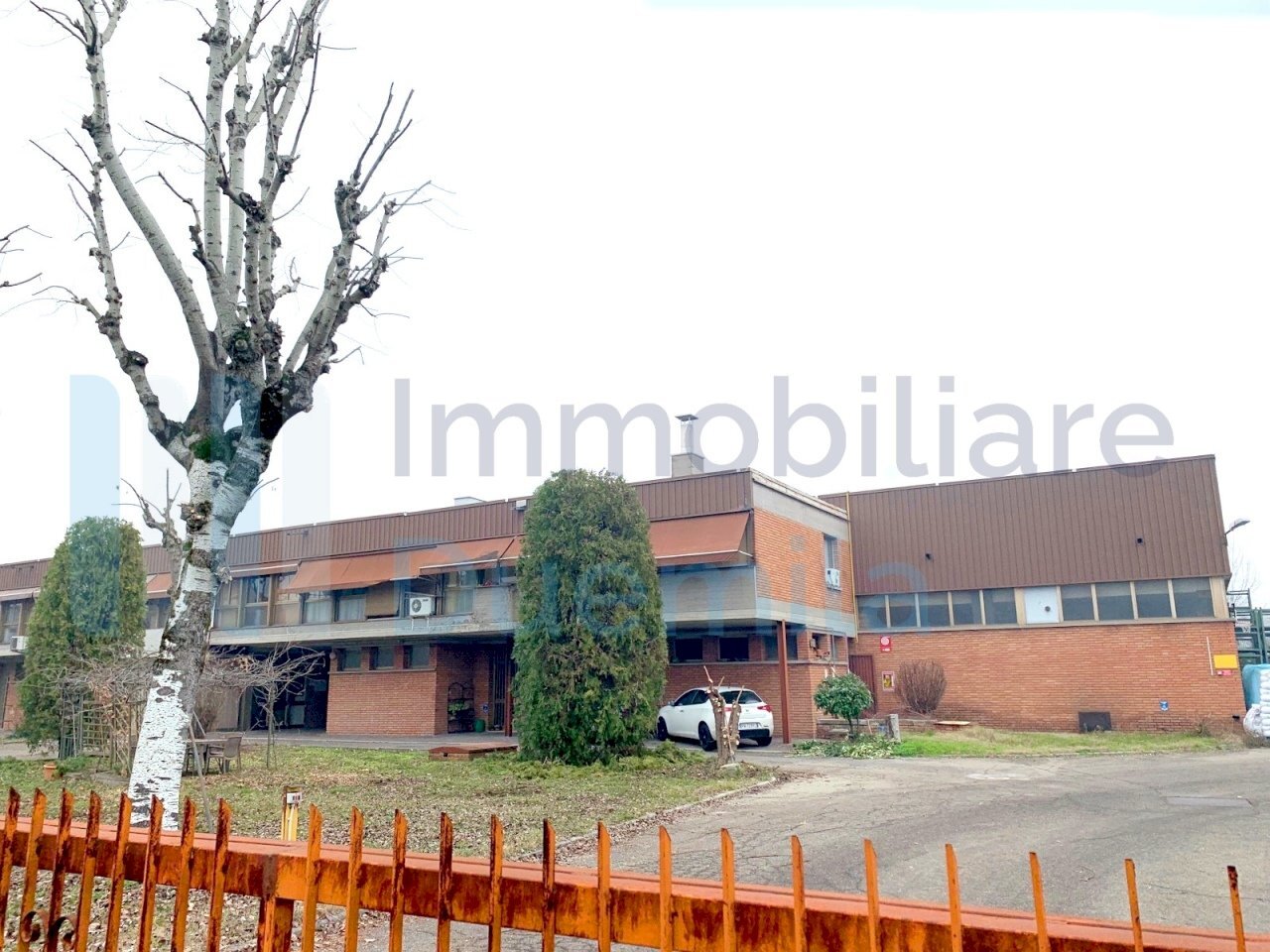 Immobili Commerciali - Capannone a Muffa, Valsamoggia