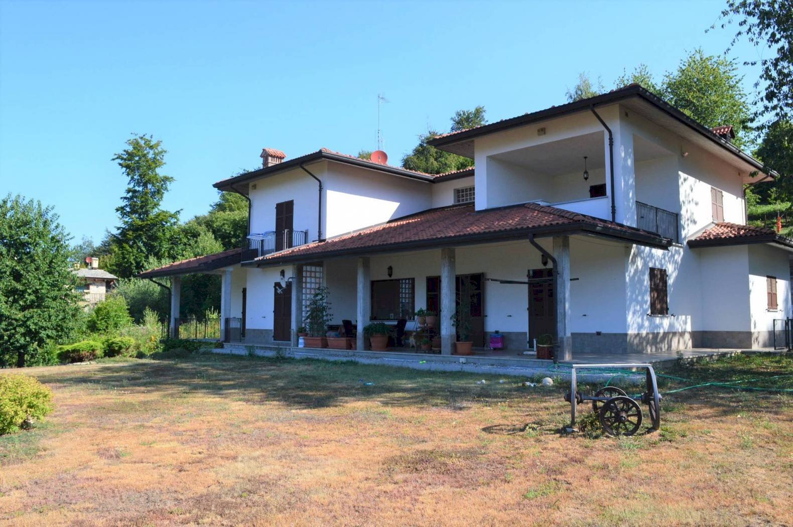 San Giacomo di Roburent, vendiamo villino di pregio