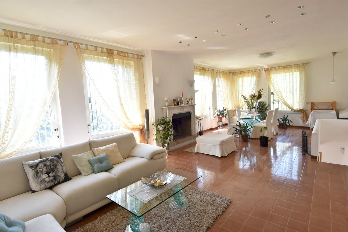 VILLA a RAPALLO, Rapallo