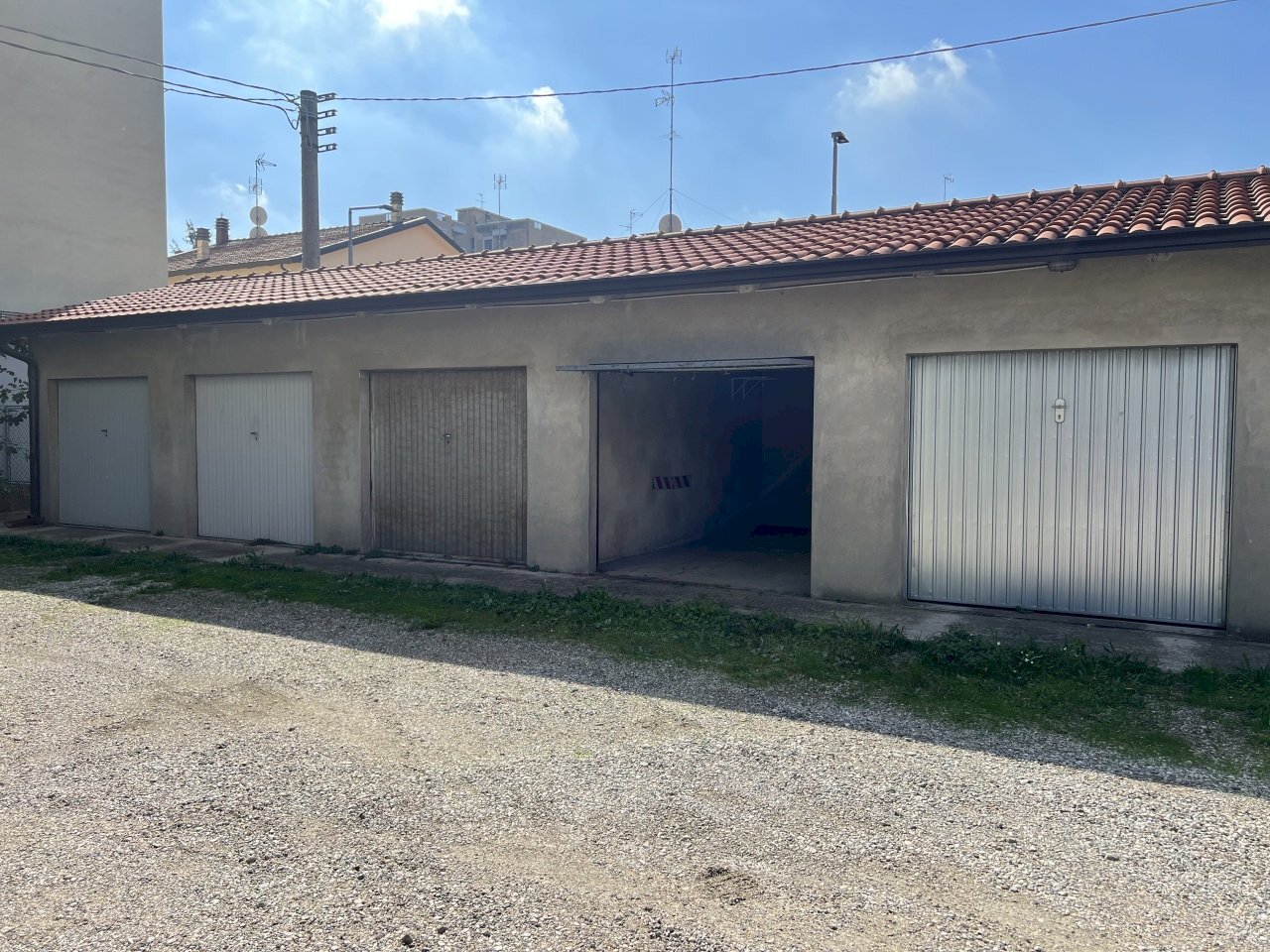 Garage / Posto Auto - Singolo a Crevalcore