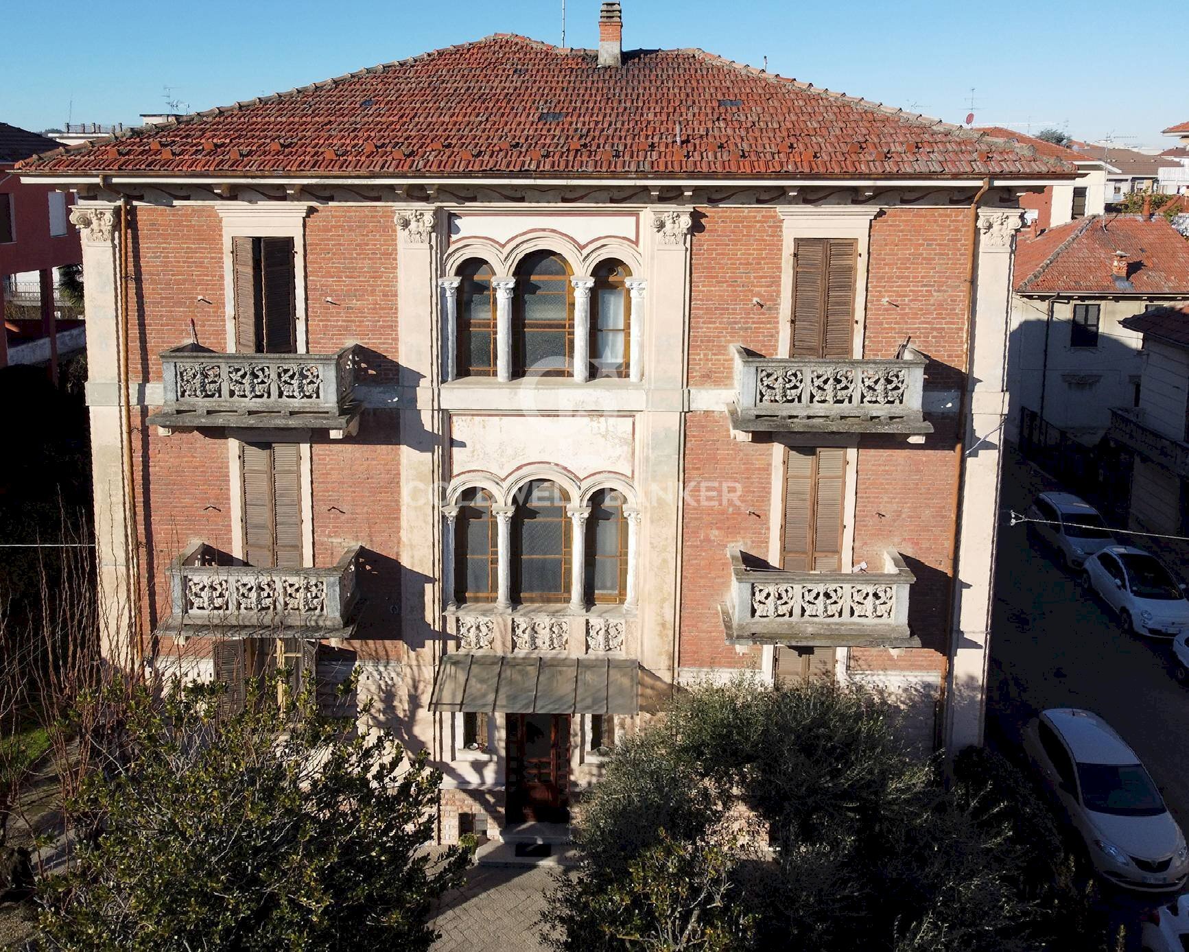 Vendita Stabile - Palazzo Corso Giacomo Matteotti, Valenza