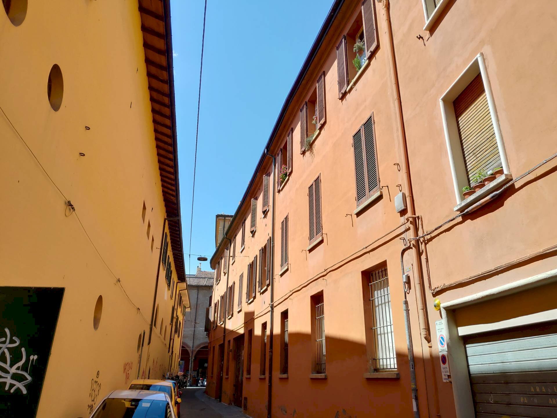 Garage in Vendita a Bologna