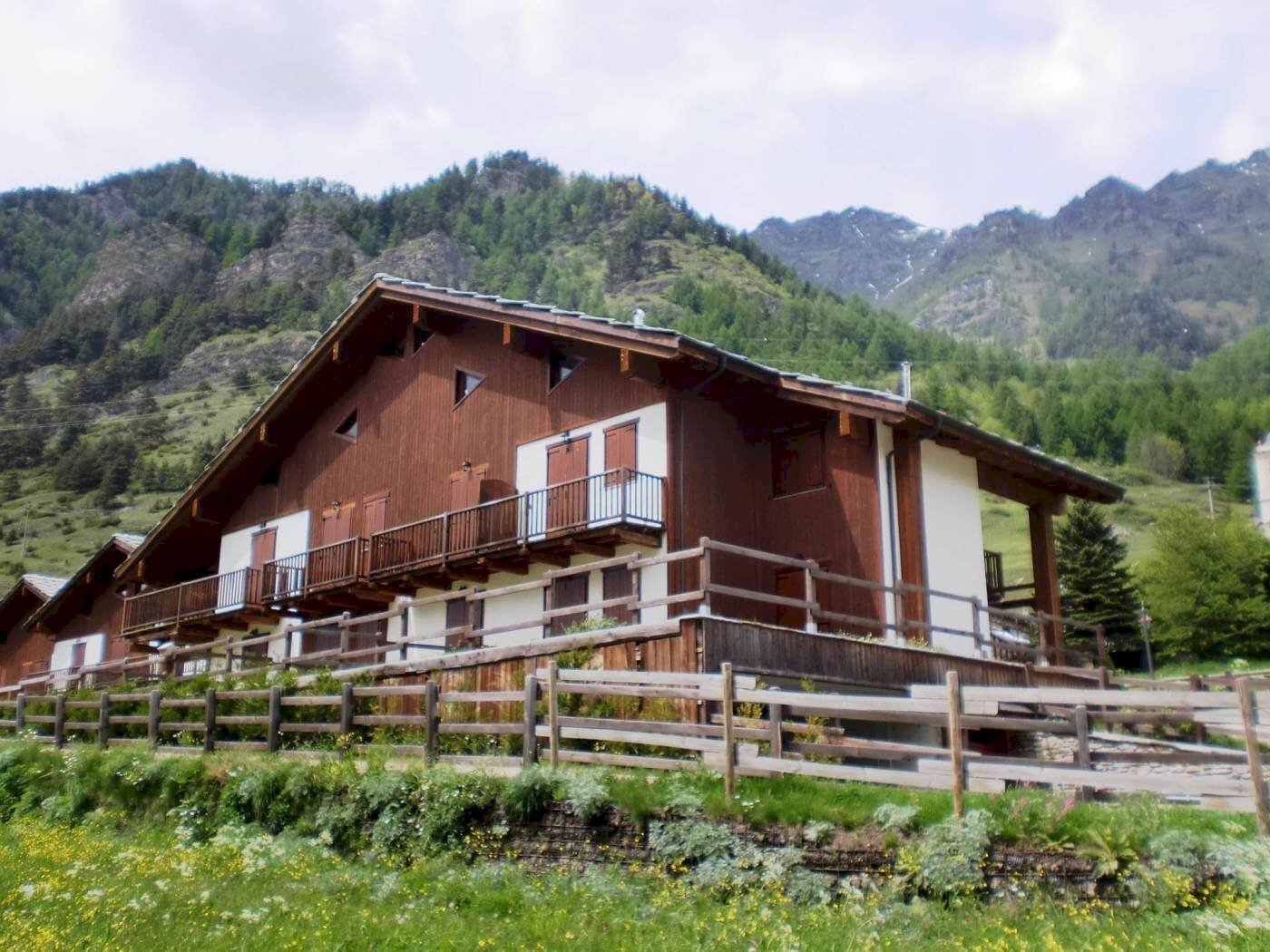 Vendita Appartamento via del Bacino, Usseaux