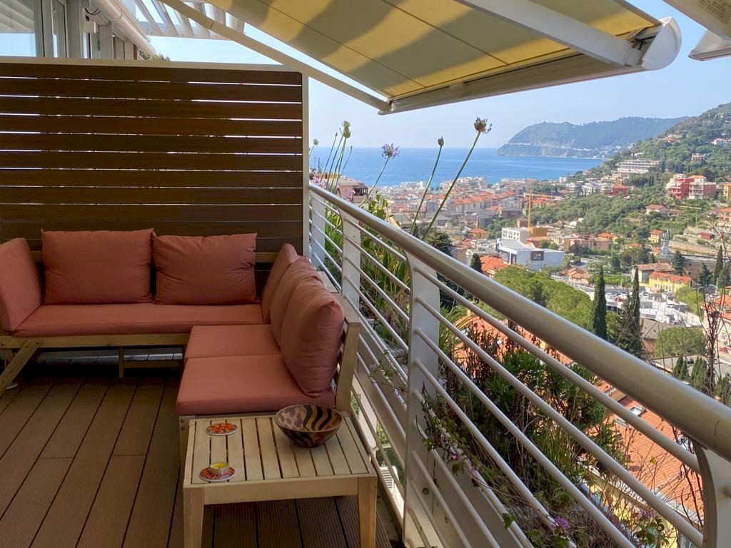 appartamento in affitto ad Alassio