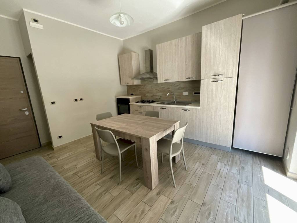 immagine annuncio 2 di 12