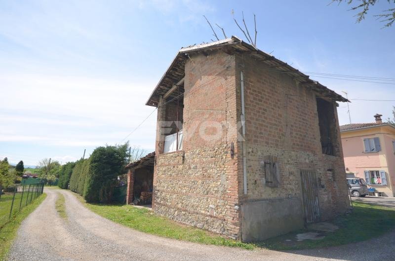 € 69.000 2 camere in Vendita, Muffa, Crespellano (Bologna)