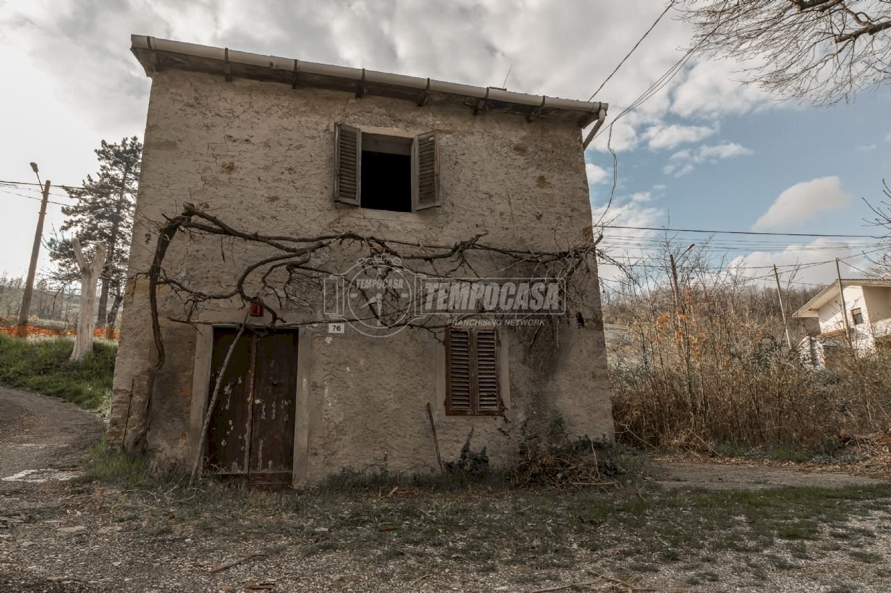 Vendita Casa indipendente Via Sparvo, 38, Castiglione dei Pepoli