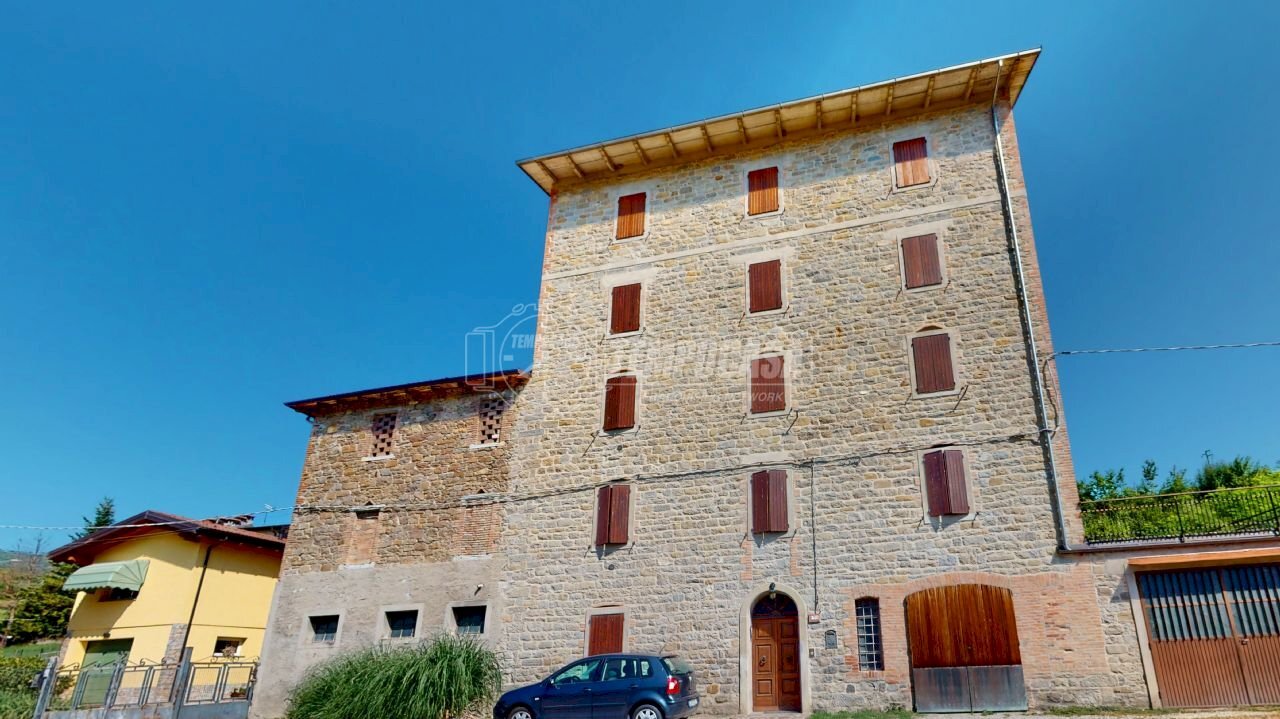 Vendita Appartamento Via Porrettana, 178, Gaggio Montano