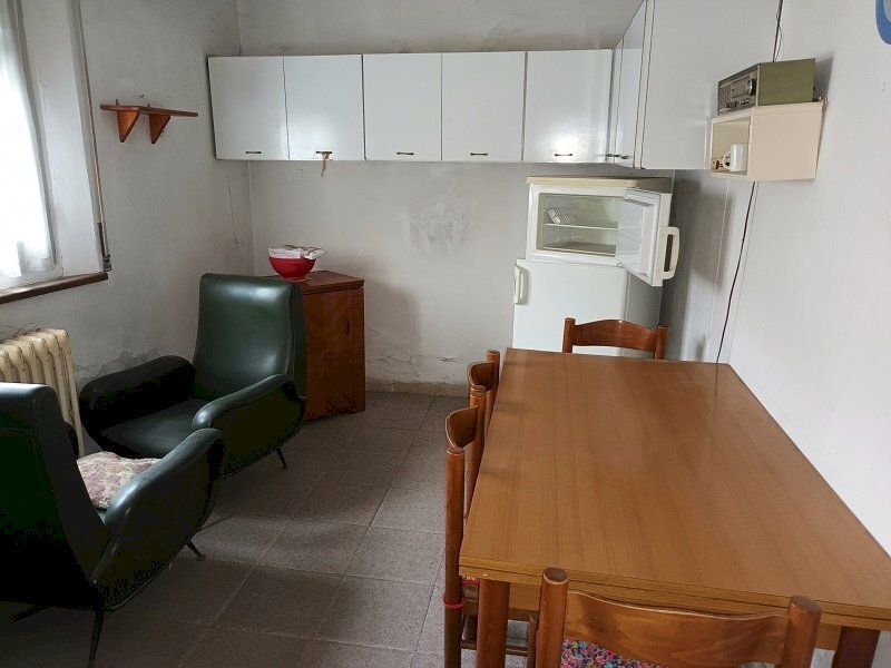 Casa in Vendita a Godo a € 100.000