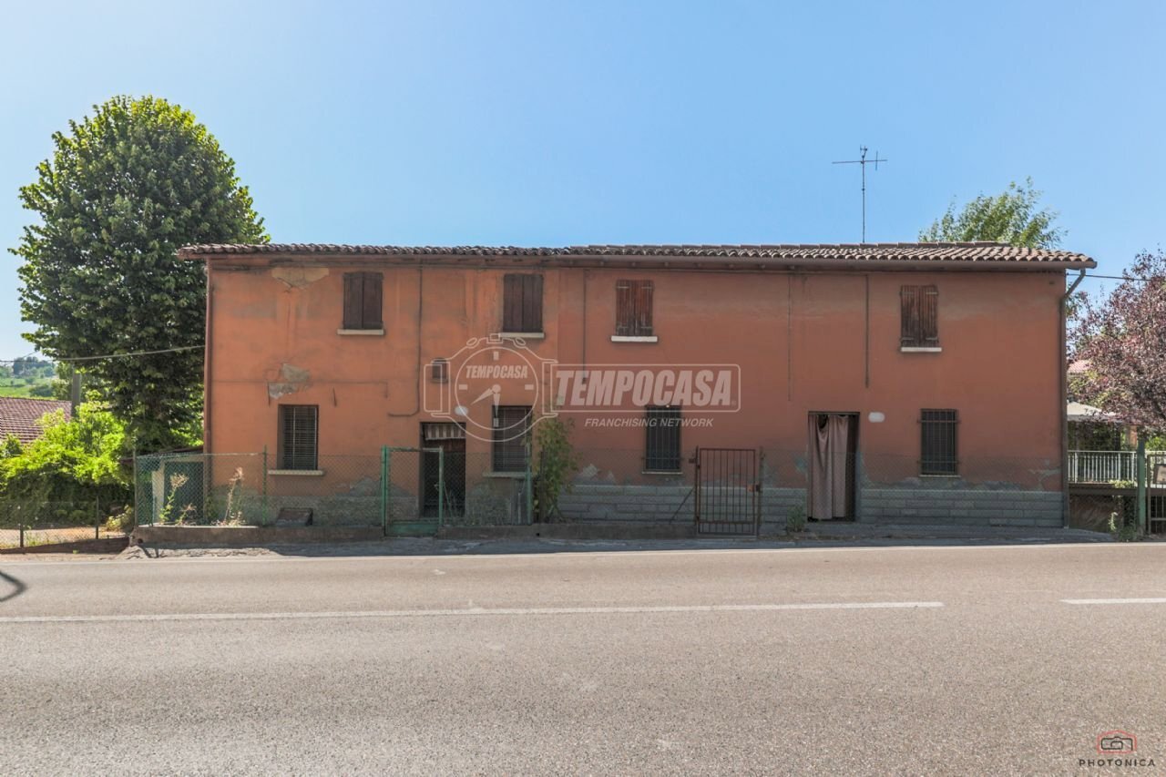 Vendita Casa indipendente Via Montanara, Imola
