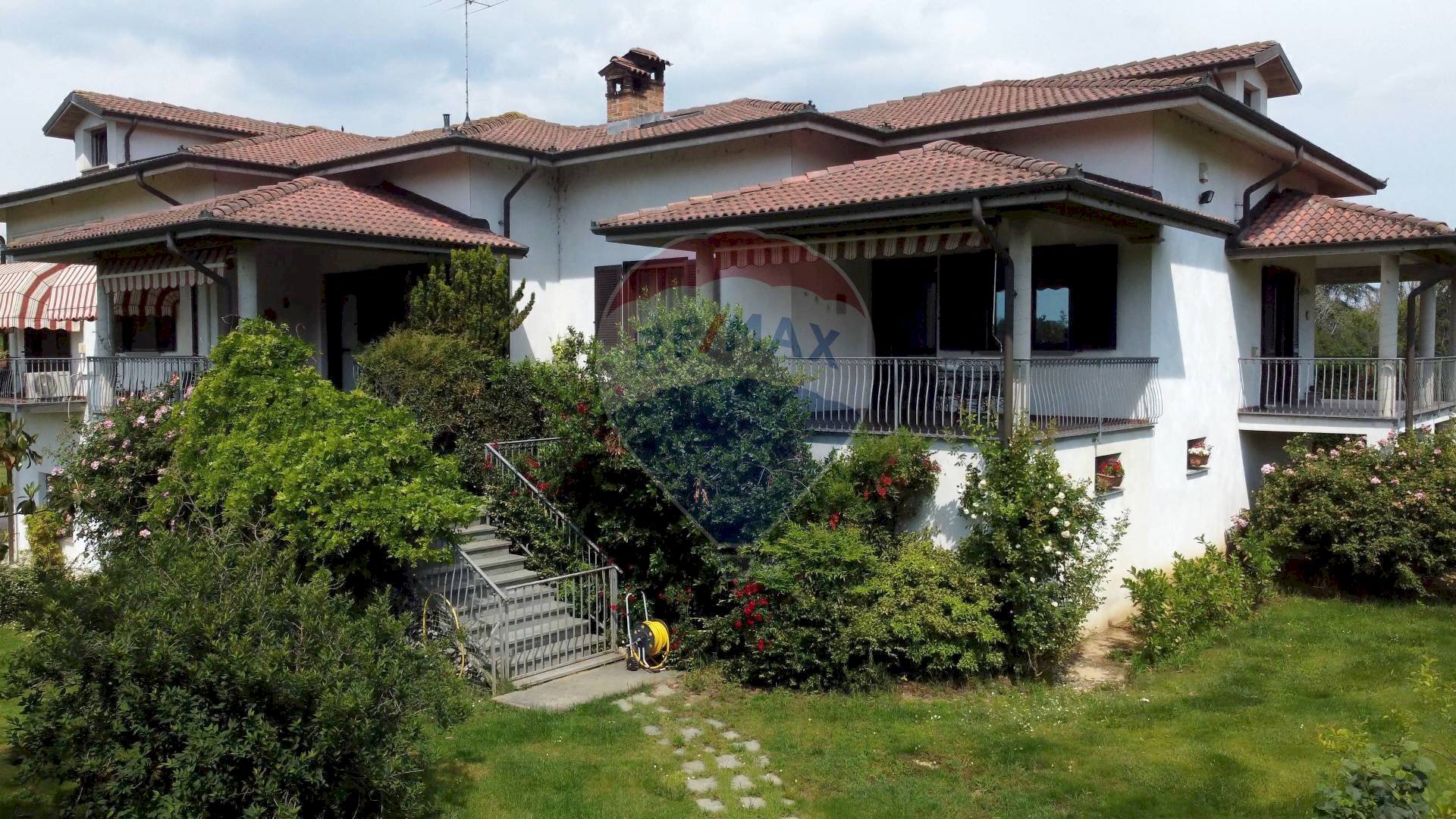 Vendita Villa Via Vecchia Dei Bagliani, Alessandria