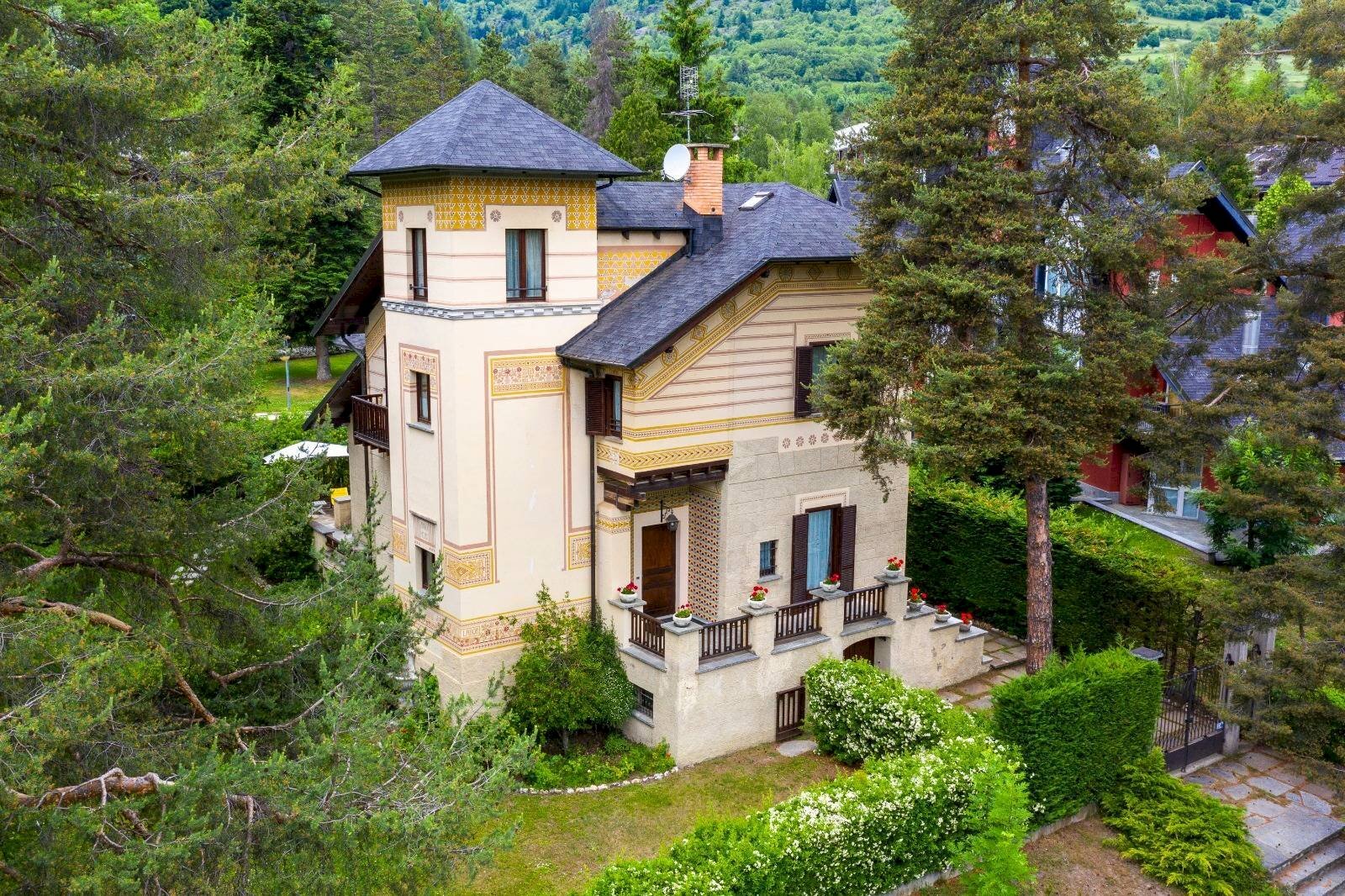 Vendita Villa Unifamiliare Via Giuseppe Mazzini, Bardonecchia