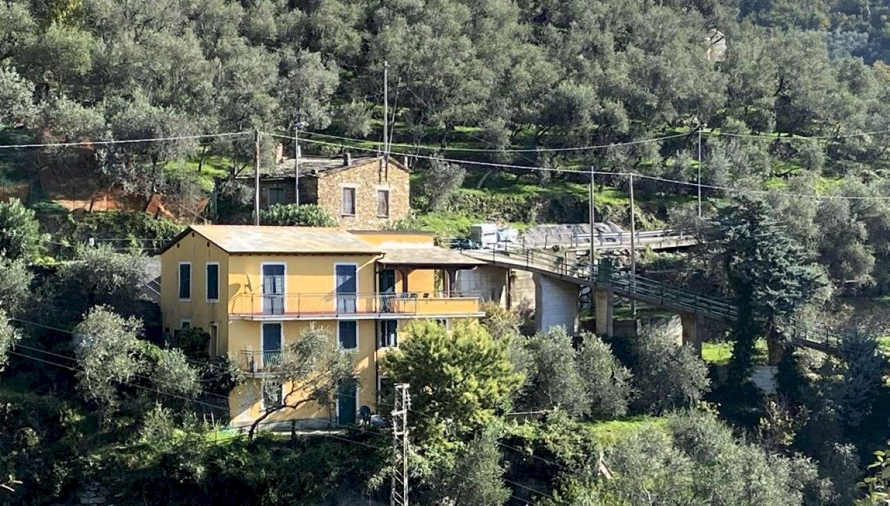 Cogorno - Casa indipendente vista mare