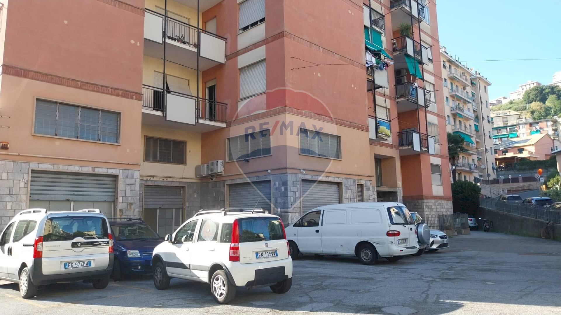 Vendita Magazzino Via Murtola, 8
Palmaro di Pra, Genova