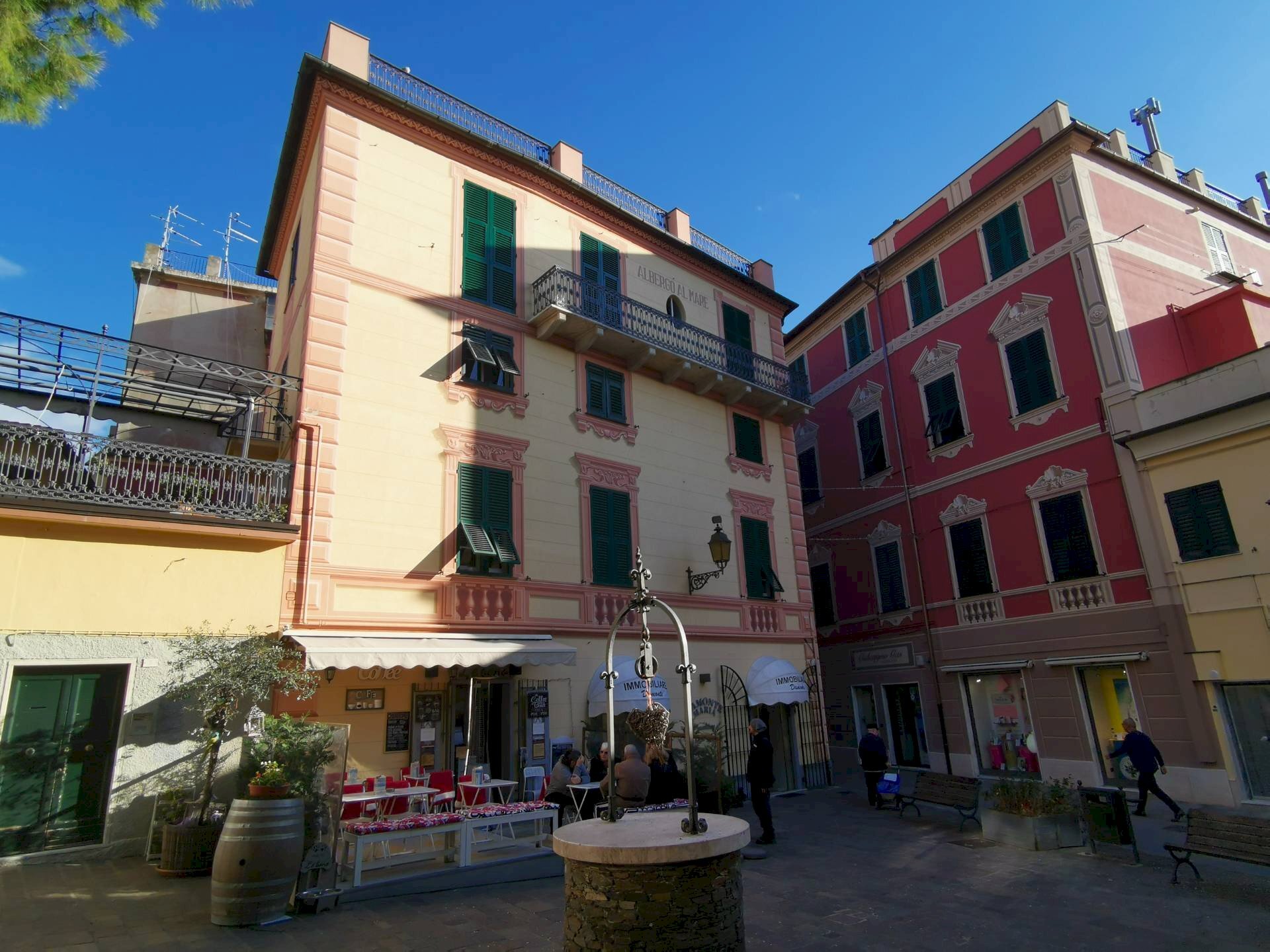 Affitto Appartamento Piazza Colombo, Arenzano