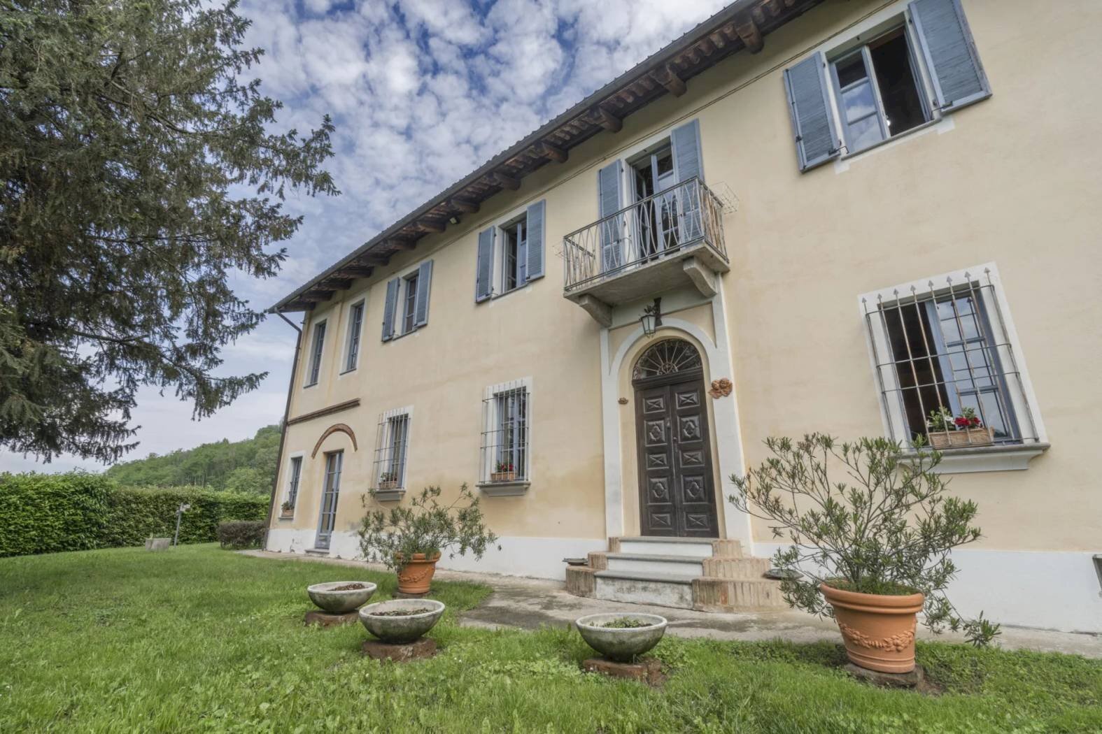 T 139 - SPLENDIDA CASCINA ZONA COLLINARE GASSINO TORINESE