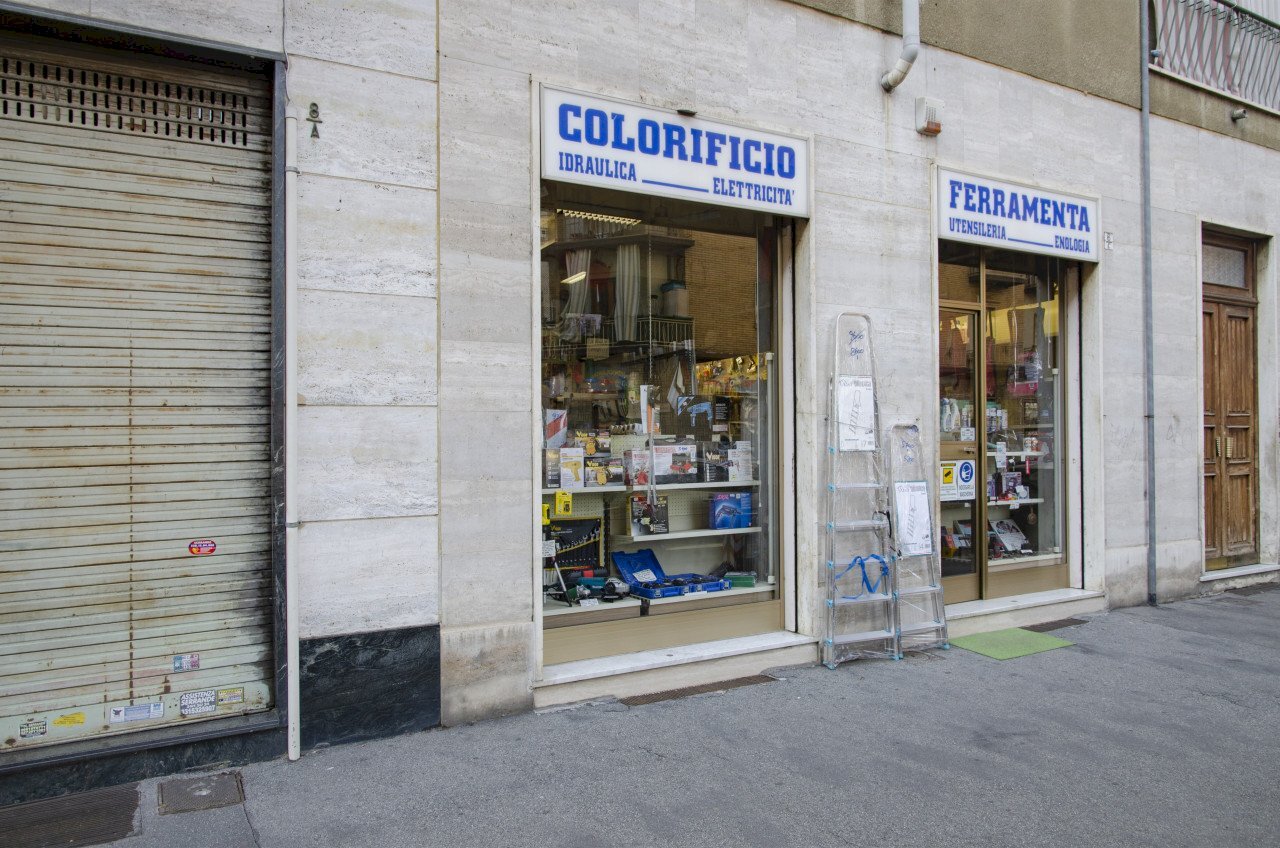 Vendita Colorificio - Ferramenta - Elettricità Torino