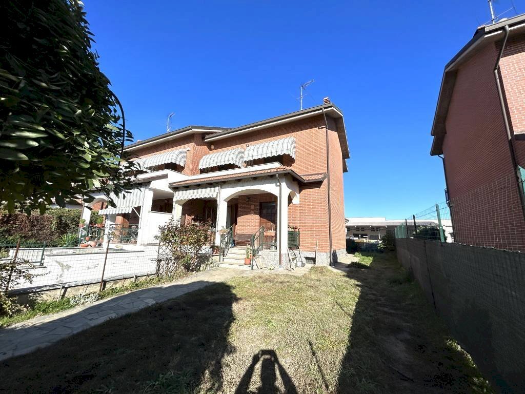 alessandria casalbagliano villa indipendente con giardino