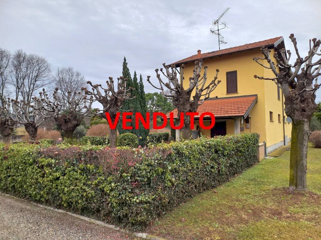 Vendita Casa indipendente Vergiate