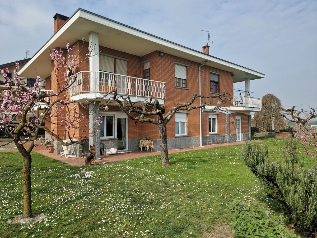 Vendita Villa Bifamiliare Strada Freyla Mezzi, Moncalieri