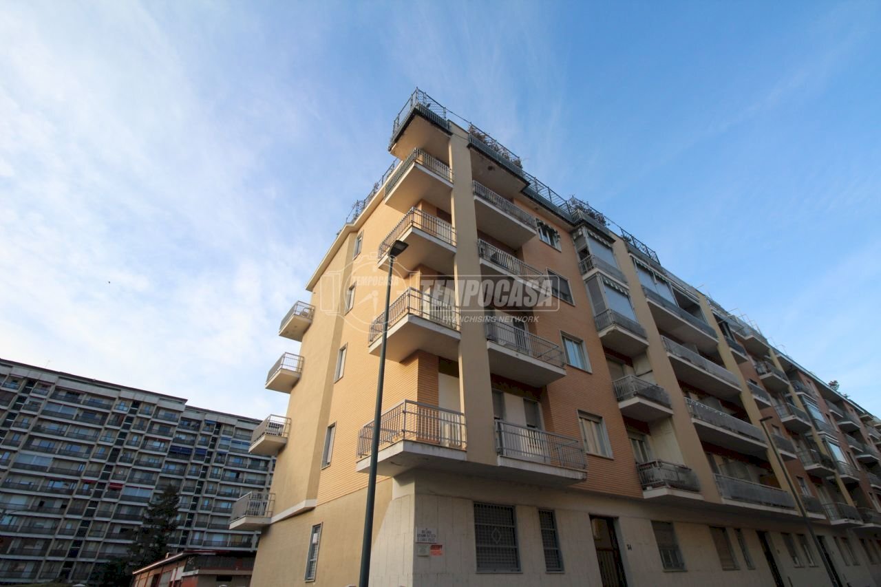 Vendita Appartamento Via Biscarra Giovanni Battista e Carlo Felice, Torino