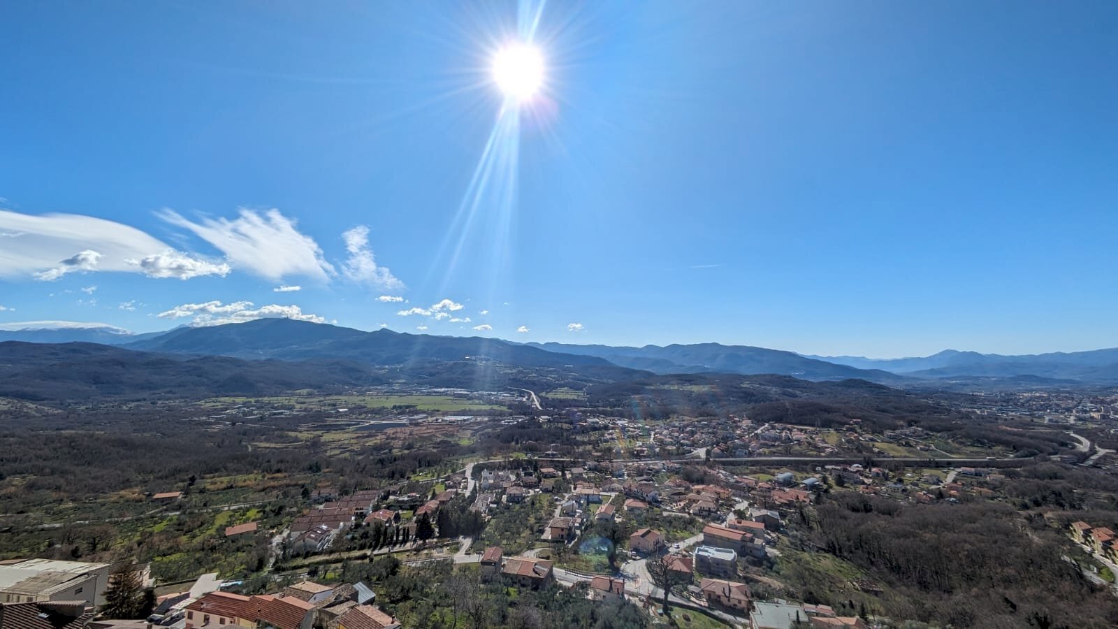 Abitazione con ampi terrazzi vivibili a Pesche