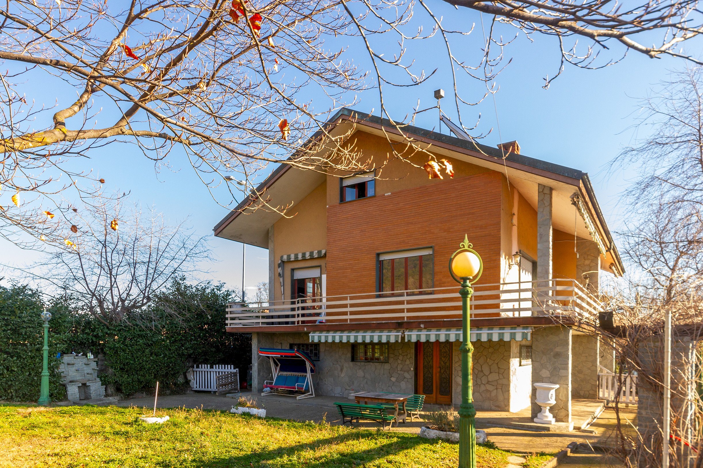 Villa via Kennedy – Nord Ovest Immobiliare