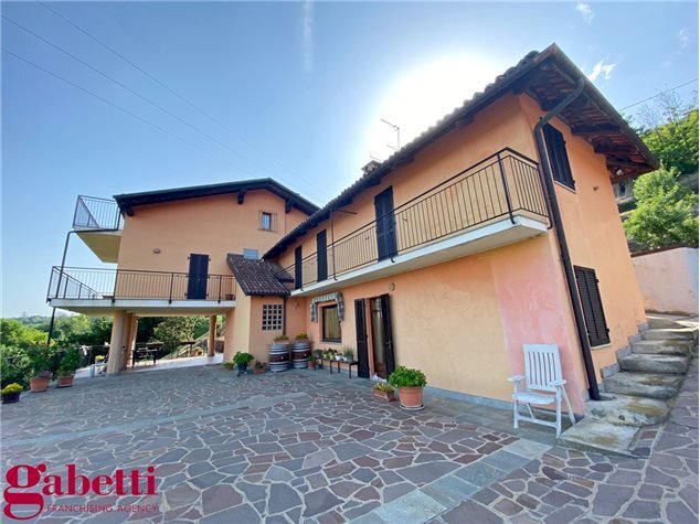 Vendita Villa Via Piemonte, Cherasco