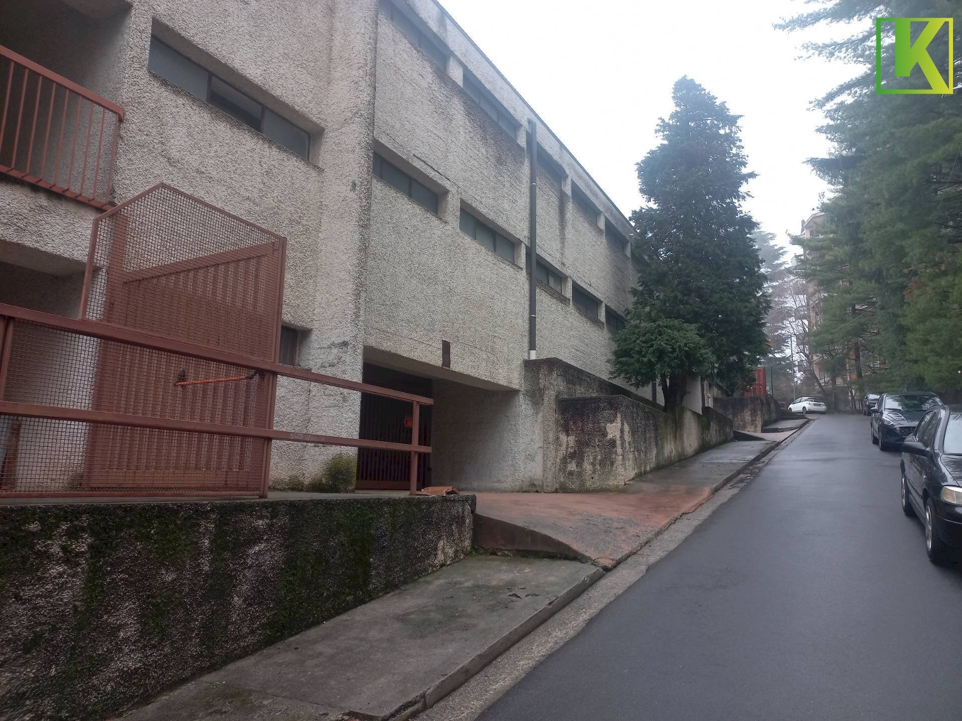 Vendita Box Via Vela, Varese