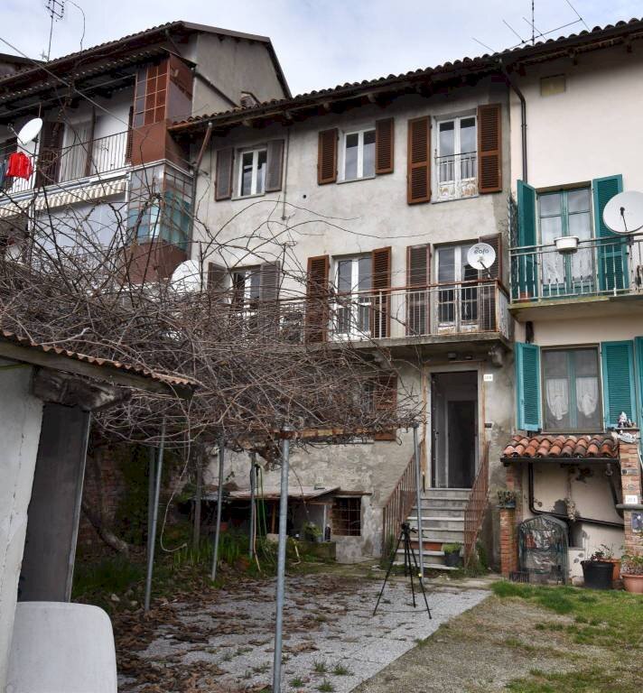 Porzione di casa a schiera, con vista panoramica!