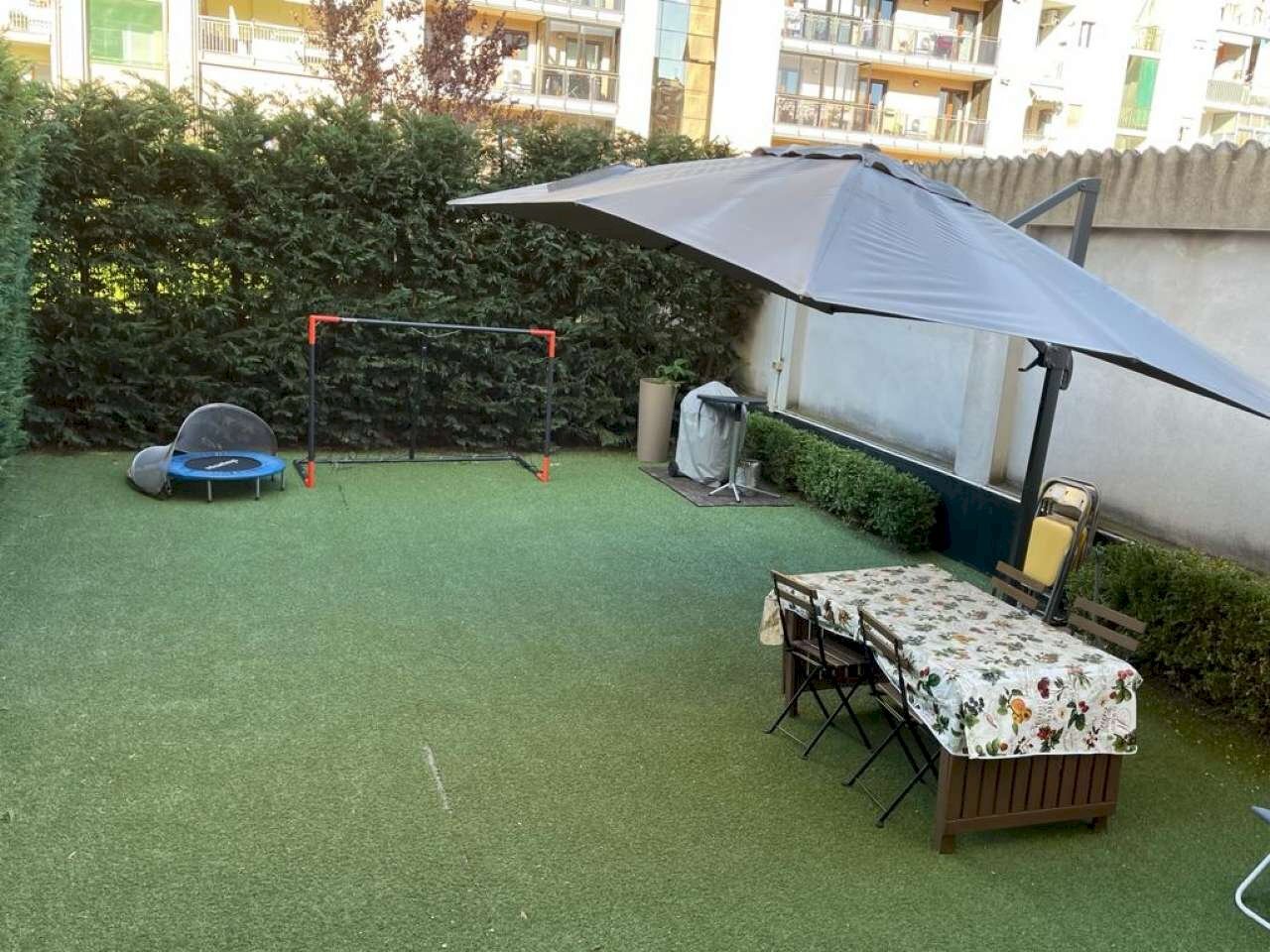 ZONA SANTA RITA - AMPIO TRILOCALE CON GIARDINO PRIVATO IN CONDOMINIO DI RECENTE COSTRUZIONE