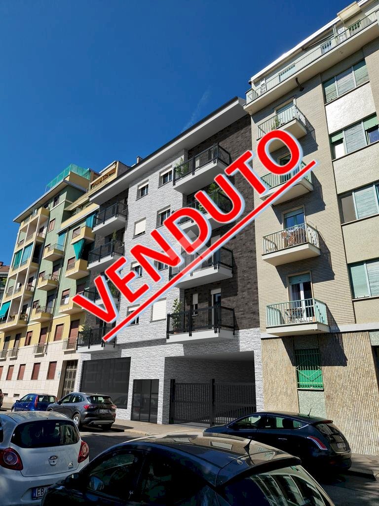 5 locali in vendita