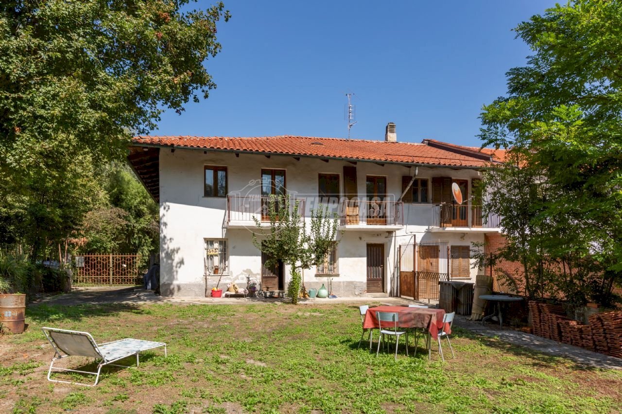 Vendita Porzione di casa Strada VALLE GARAVAGLIA, 19, Castiglione Torinese